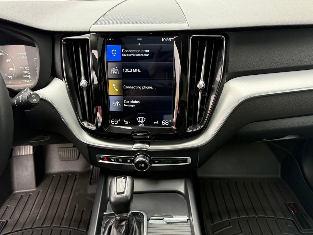 Used 2019 Volvo XC60 T5 Momentum image 20