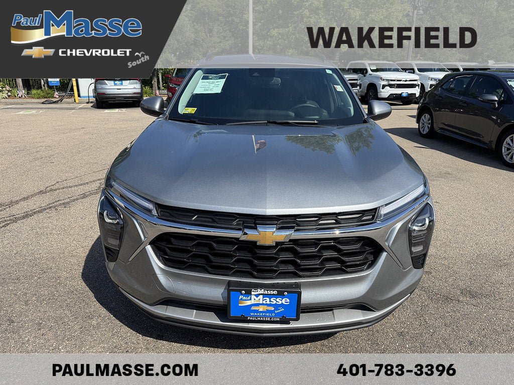 Certified 2024 Chevrolet Trax LT w/ Driver Confidence Package FWD image 2
