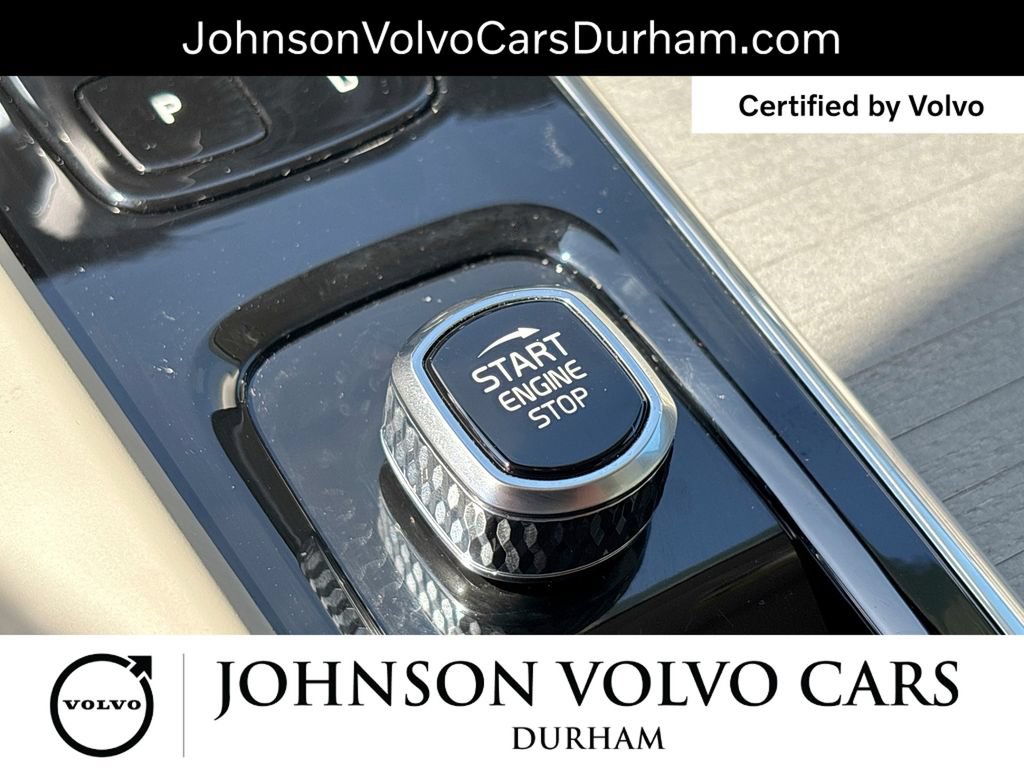 Certified 2025 Volvo V60 B5 Cross Country Plus AWD/4WD image 22