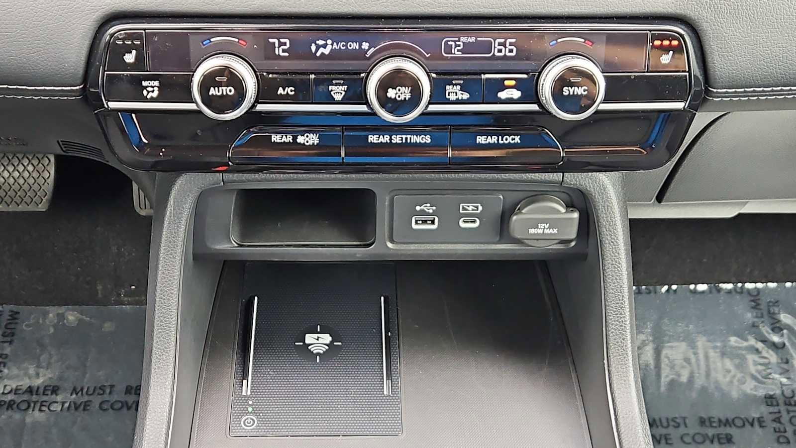 Used 2023 Honda Pilot Touring image 17