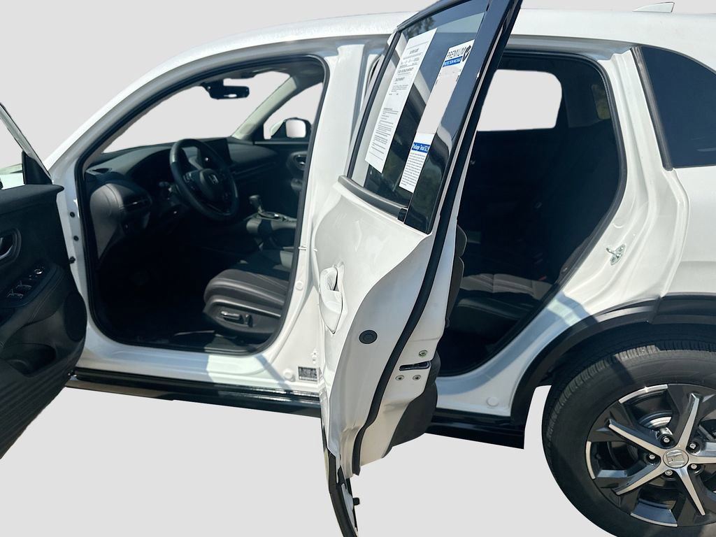 Used 2025 Honda HR-V EX-L image 28
