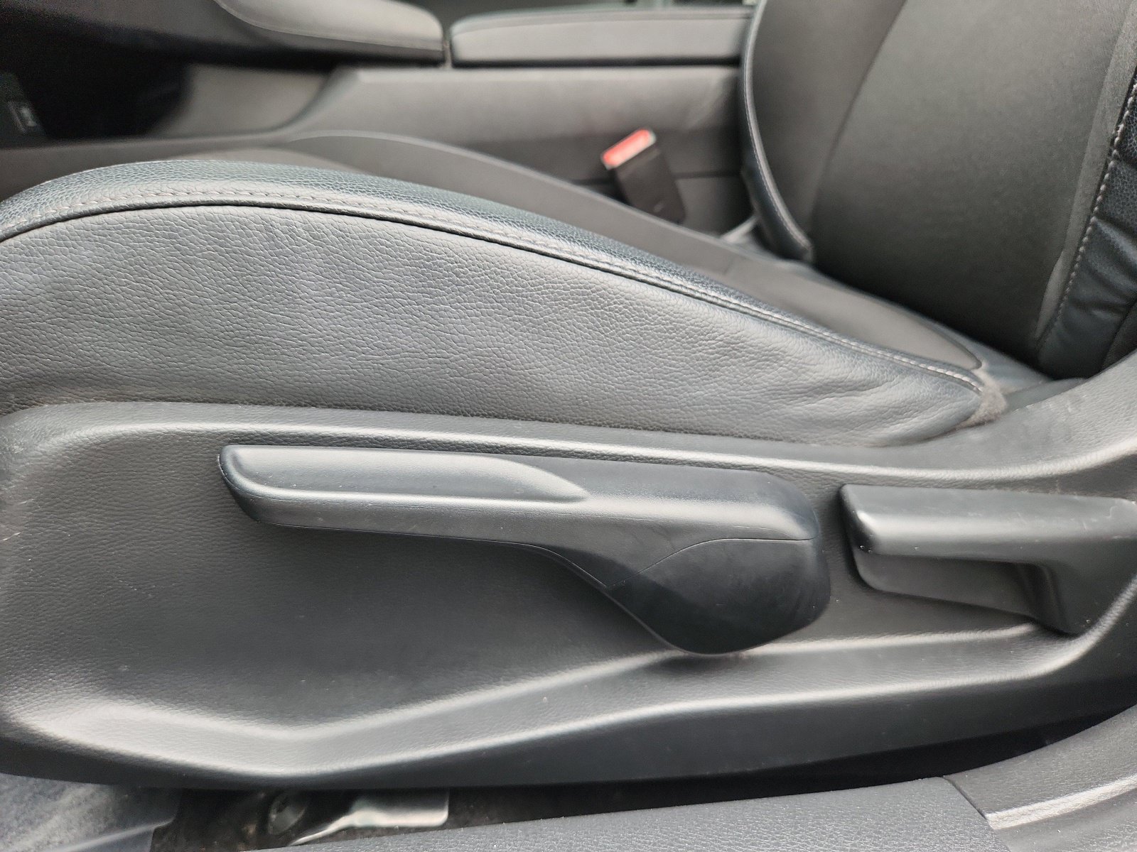 Used 2019 Honda Civic Sport image 11