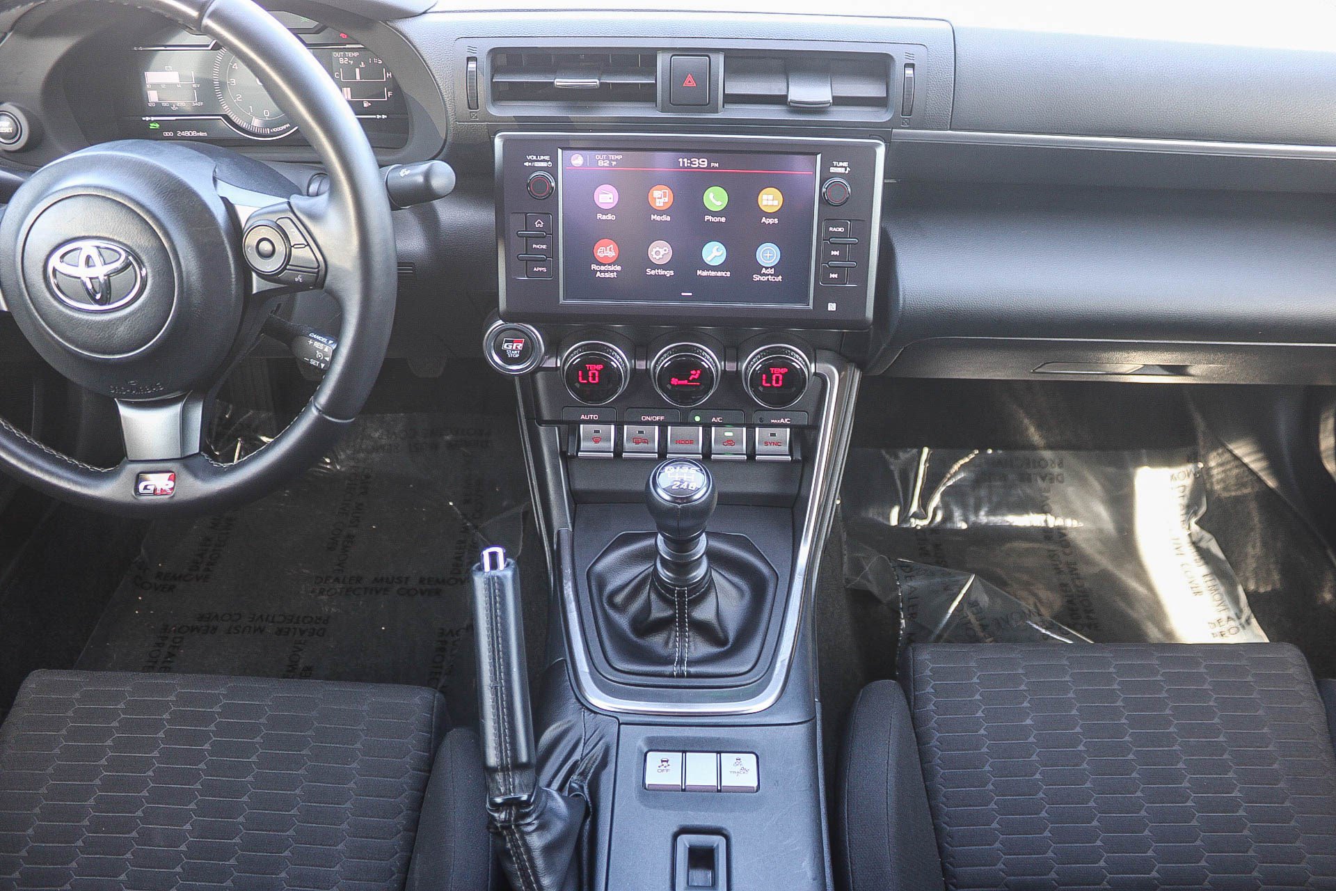 Used 2023 Toyota GR86 w/ ALL Weather Mat Package (TMS) RWD image 13