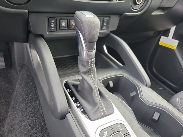 New 2026 Nissan Frontier SV w/ All-Weather Content Package AWD/4WD image 29