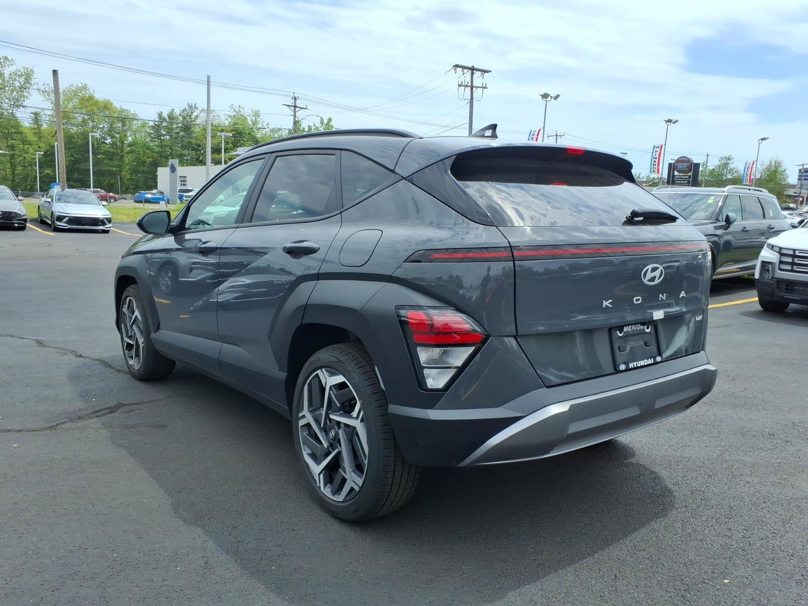 Certified 2026 Hyundai Kona SEL Premium FWD image 7