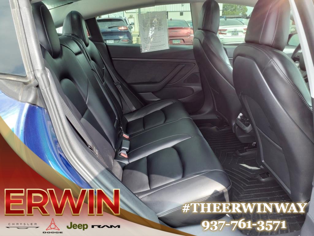Used 2021 Tesla Model 3 Standard Range Plus image 14