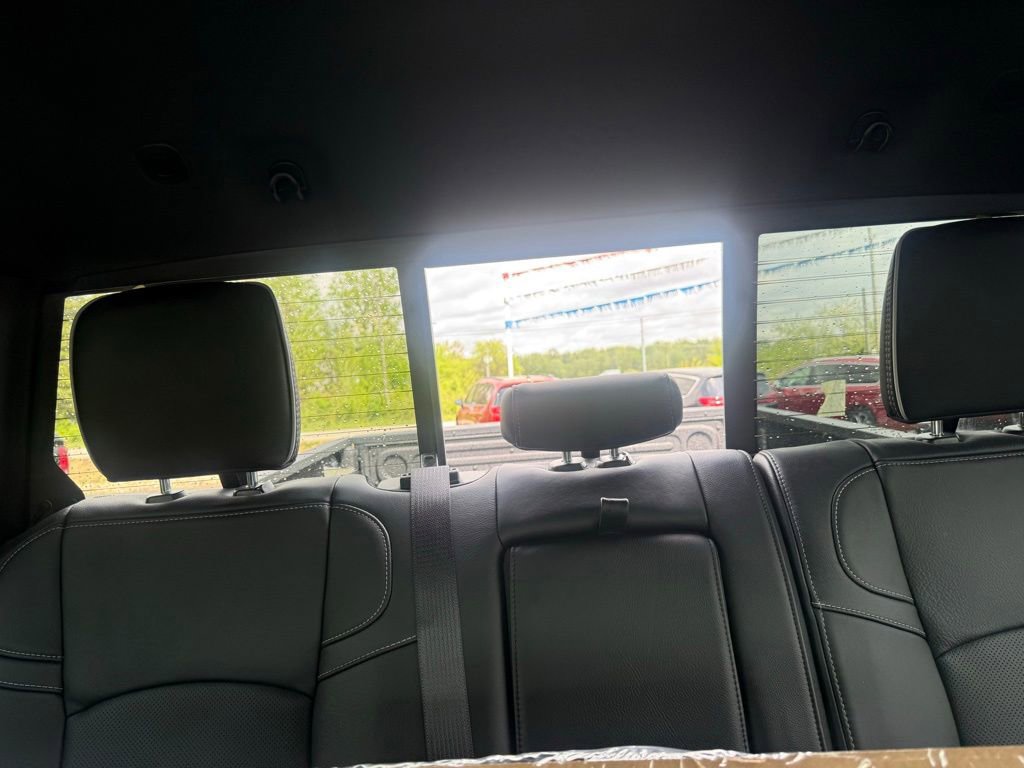 New 2026 RAM 2500 Rebel w/ Rebel Level 2 Equipment Group AWD/4WD image 30