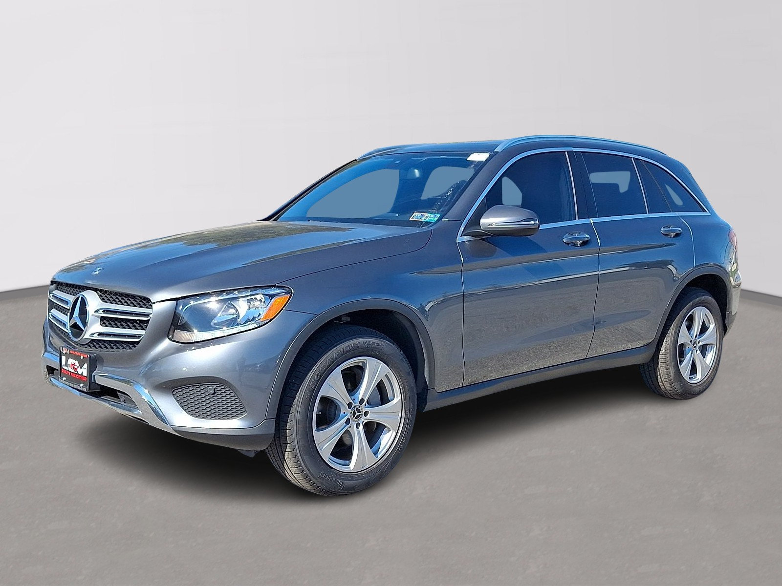 Used 2017 Mercedes-Benz GLC 300 4MATIC image 1