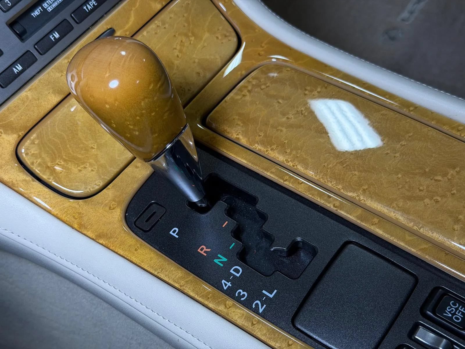 Used 2004 Lexus SC 430 Convertible RWD image 28