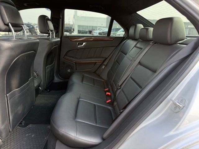 Used 2012 Mercedes-Benz E 350 4MATIC Sedan image 19