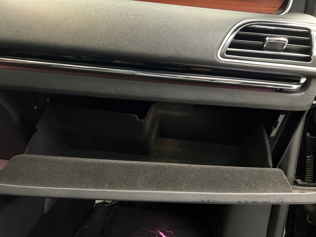 Used 2024 Lincoln Navigator Reserve image 28