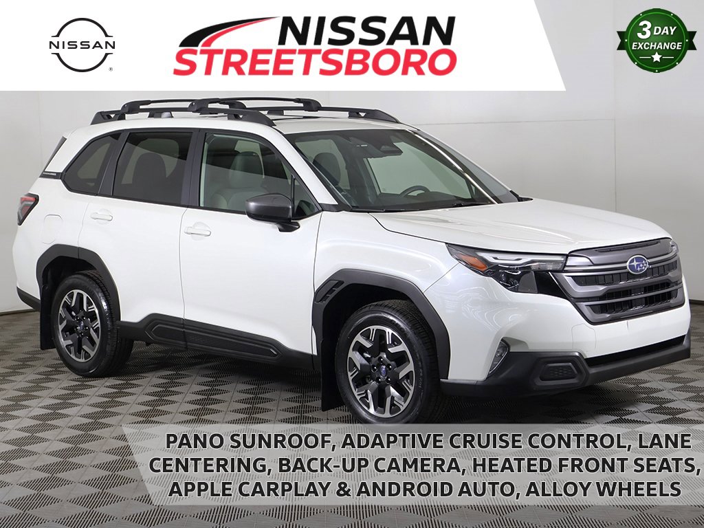 Used 2025 Subaru Forester Premium image 1