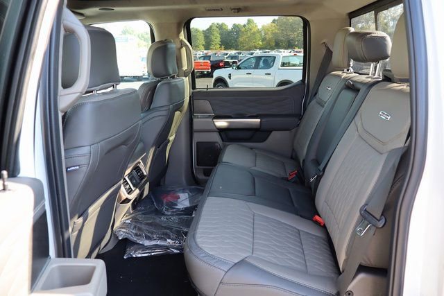 Used 2026 Ford F350 Platinum w/ Platinum Plus Package AWD/4WD image 14
