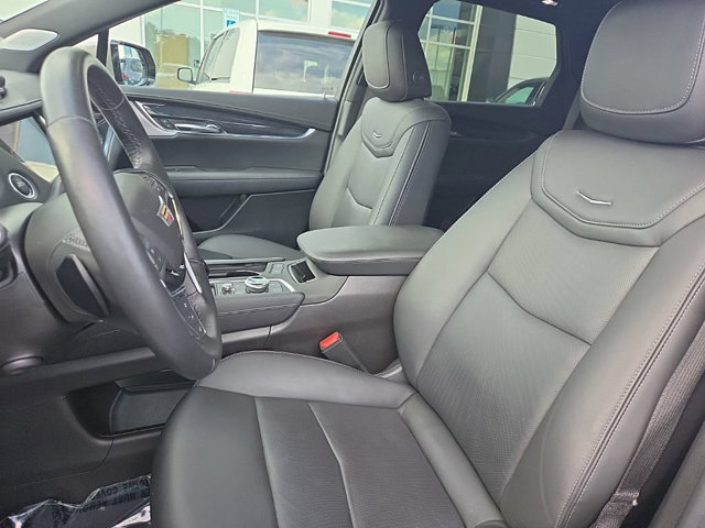 Certified 2022 Cadillac XT5 Premium Luxury AWD/4WD image 11