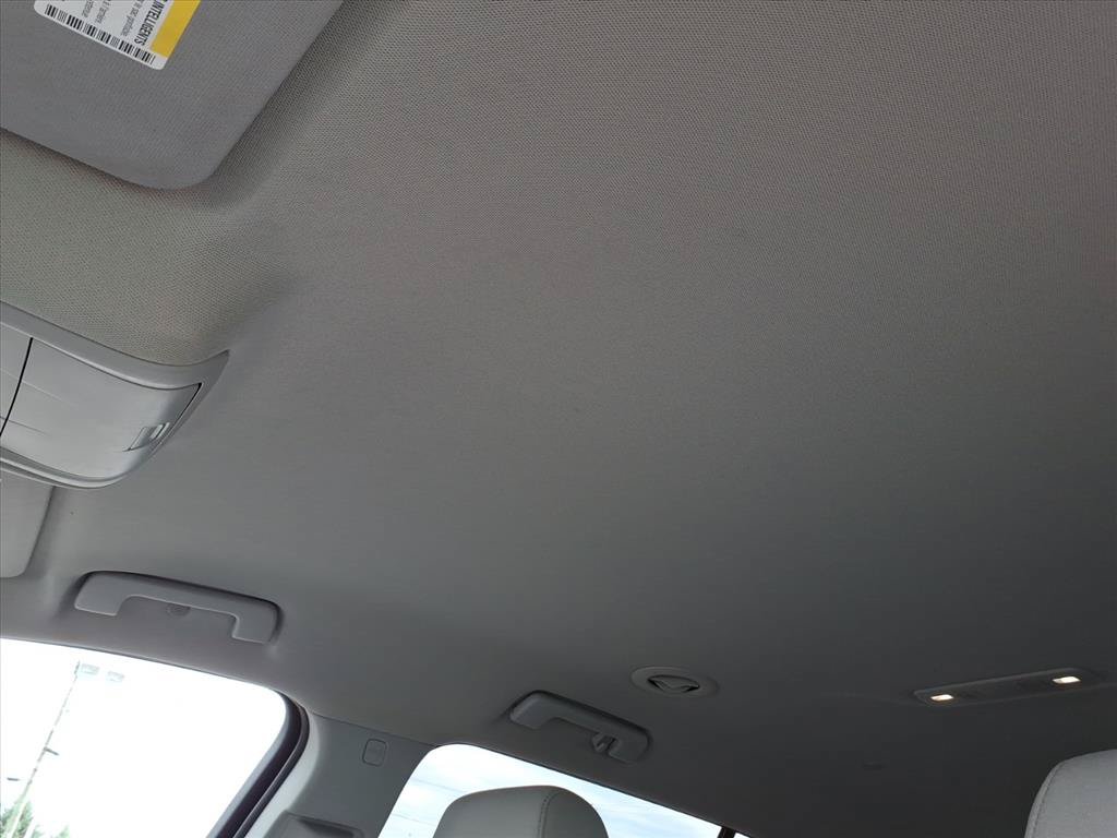 Used 2022 GMC Acadia SLE FWD image 22