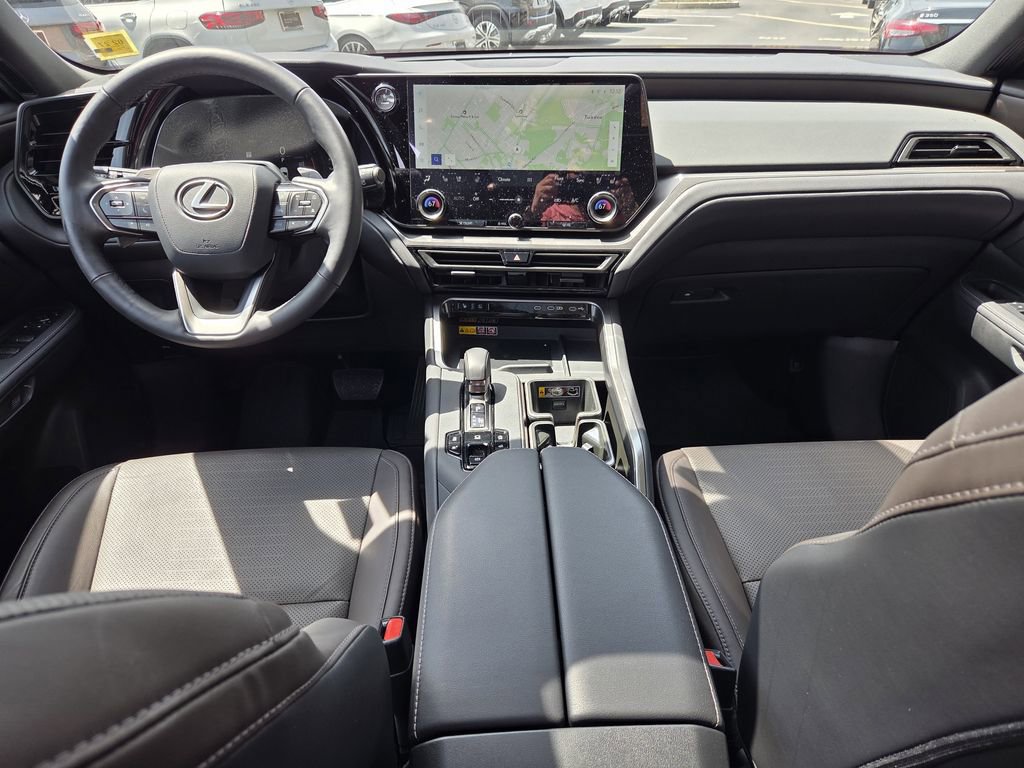 Used 2025 Lexus TX 350 AWD w/ Technology Package image 16