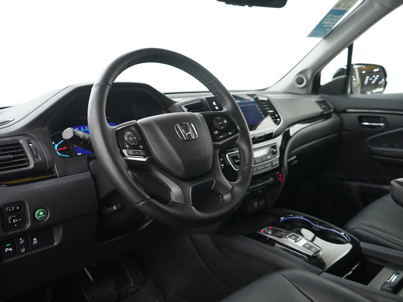 Used 2020 Honda Pilot Touring image 31