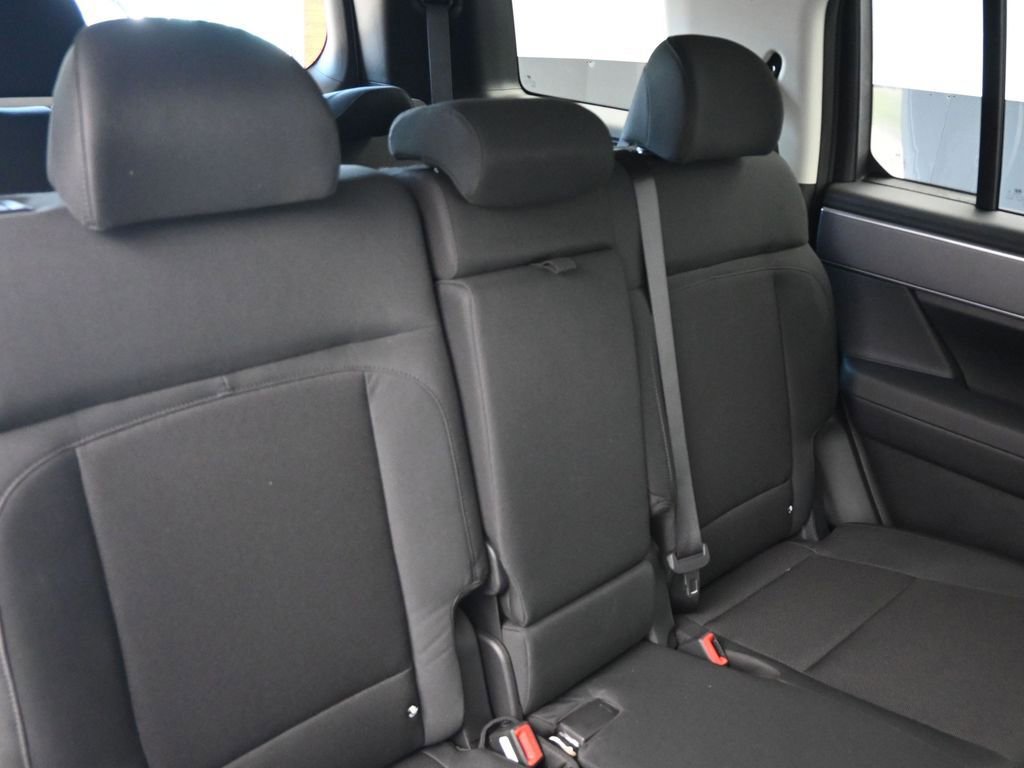 New 2026 Hyundai Santa Fe SE image 14