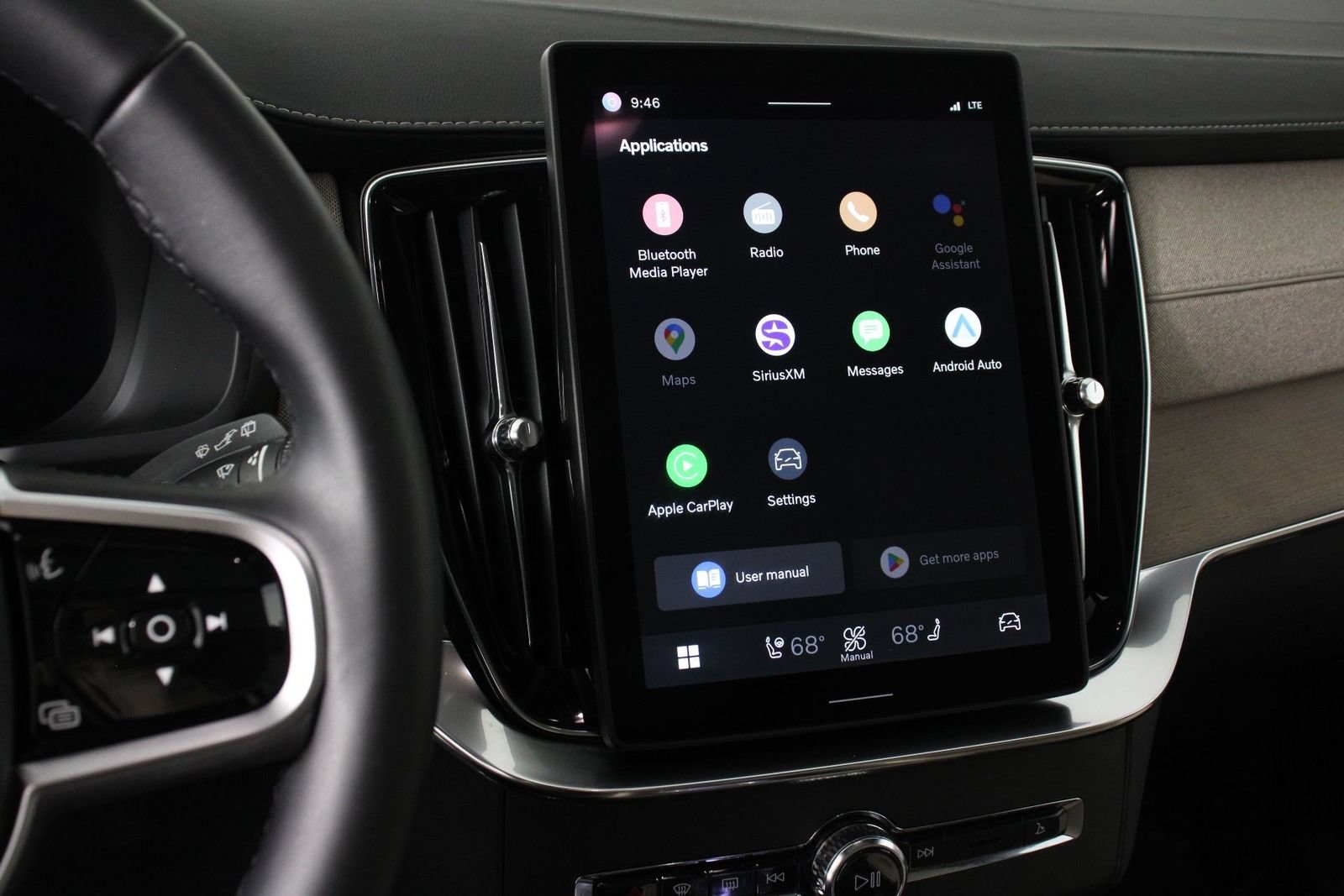 Certified 2026 Volvo XC90 B6 Plus AWD/4WD image 9