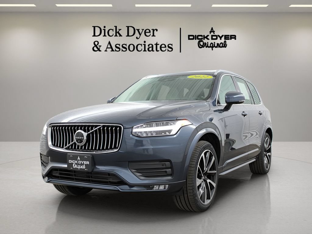 Certified 2022 Volvo XC90 T6 Momentum w/ Advanced Package AWD/4WD image 7