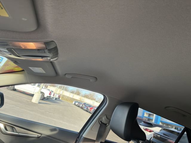 Used 2024 Kia Niro EX image 13