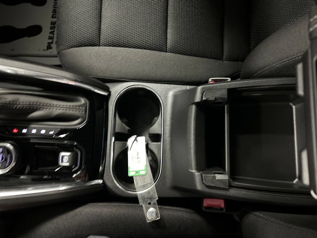New 2026 GMC Canyon Elevation w/ Convenience Package AWD/4WD image 18