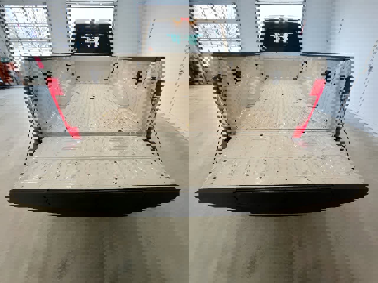 Used 2017 Ford F350 XLT w/ XLT Value Package image 22