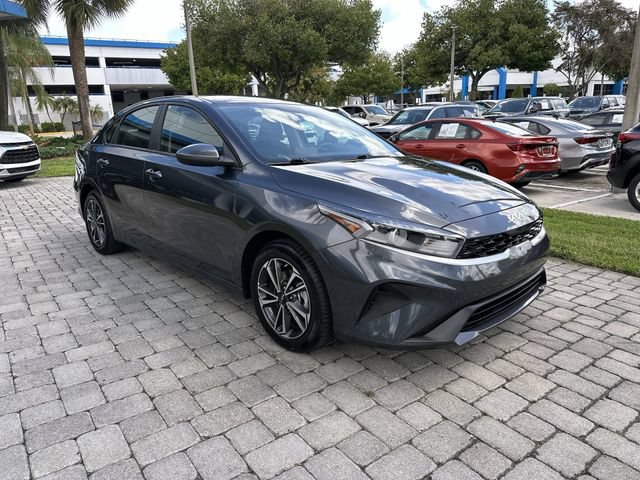 Used 2024 Kia Forte LXS FWD image 16