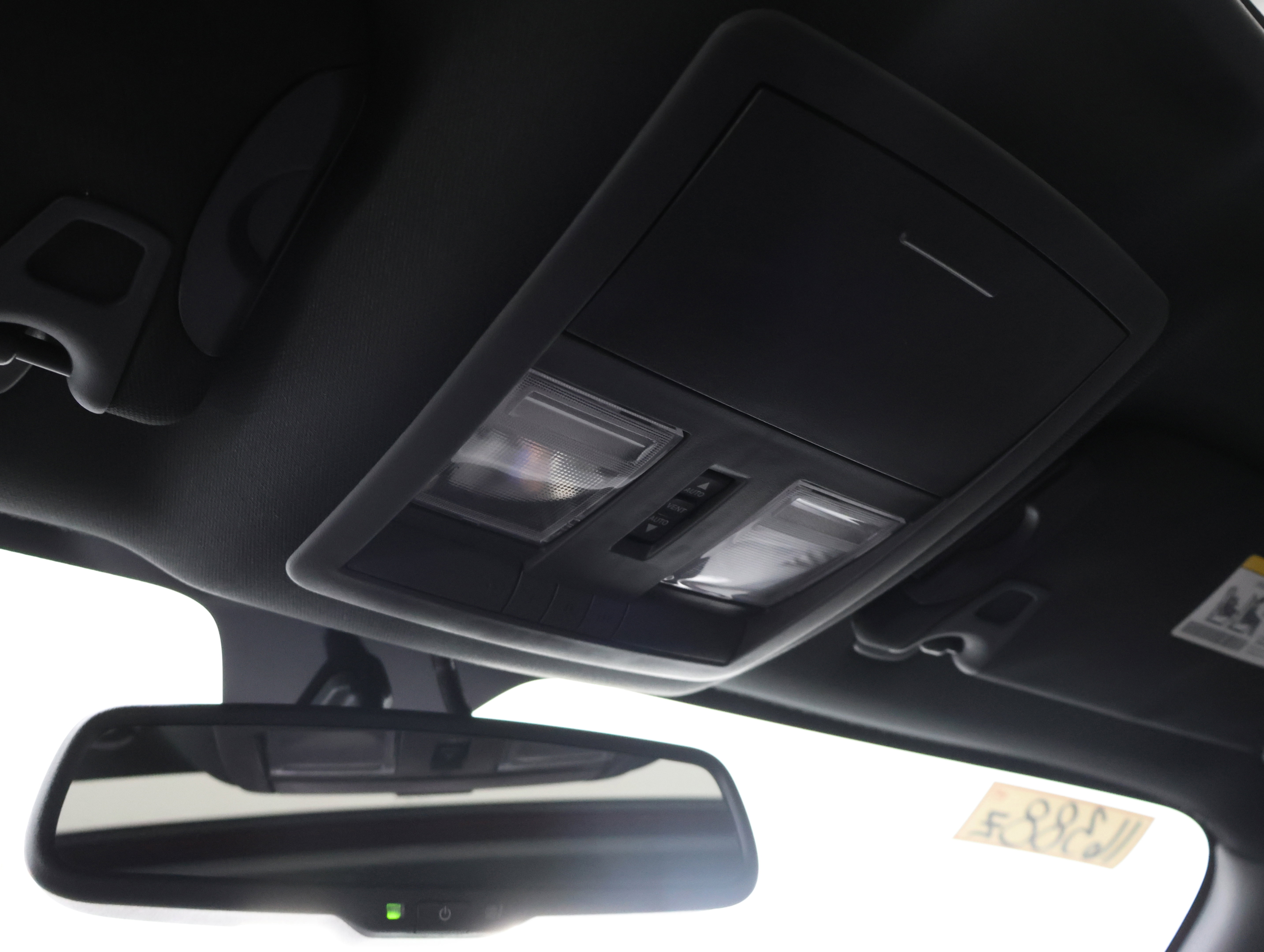 Used 2009 Dodge Challenger R/T image 12