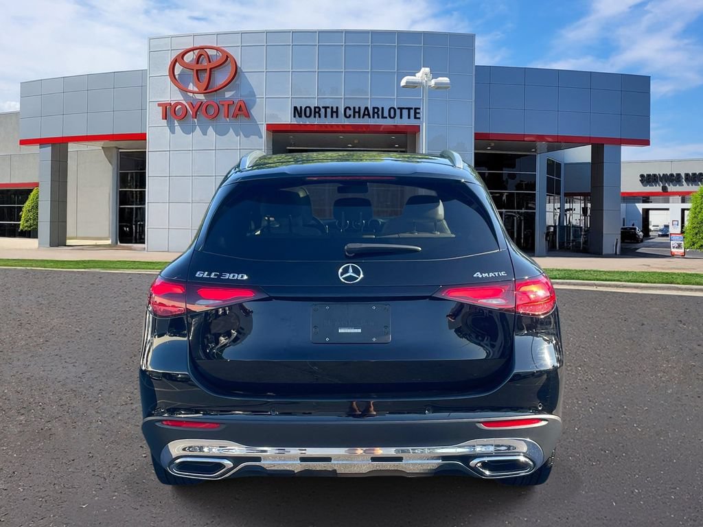 Used 2024 Mercedes-Benz GLC 300 4MATIC image 6