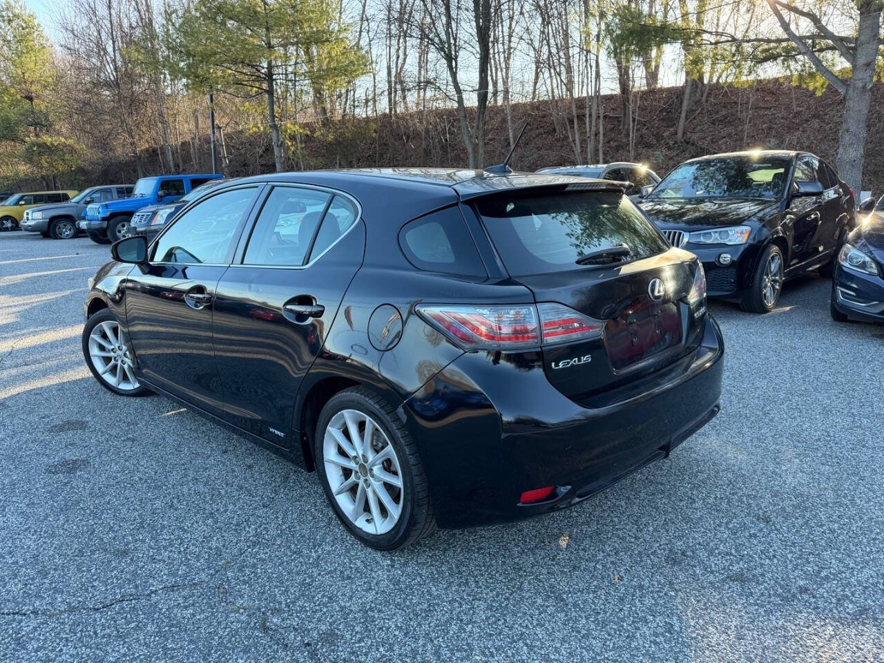 Used 2012 Lexus CT 200h Premium w/ Premium Audio Pkg FWD image 8