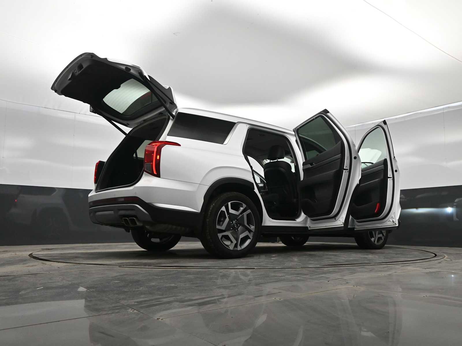 Used 2025 Hyundai Palisade SEL image 42