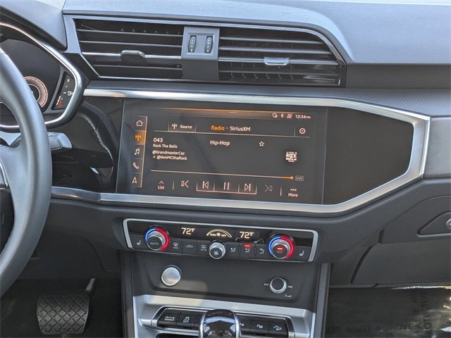 Used 2020 Audi Q3 2.0T Prestige w/ Prestige Package image 19