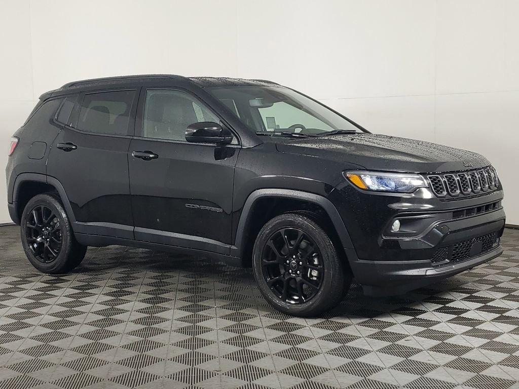 New 2026 Jeep Compass Latitude image 2