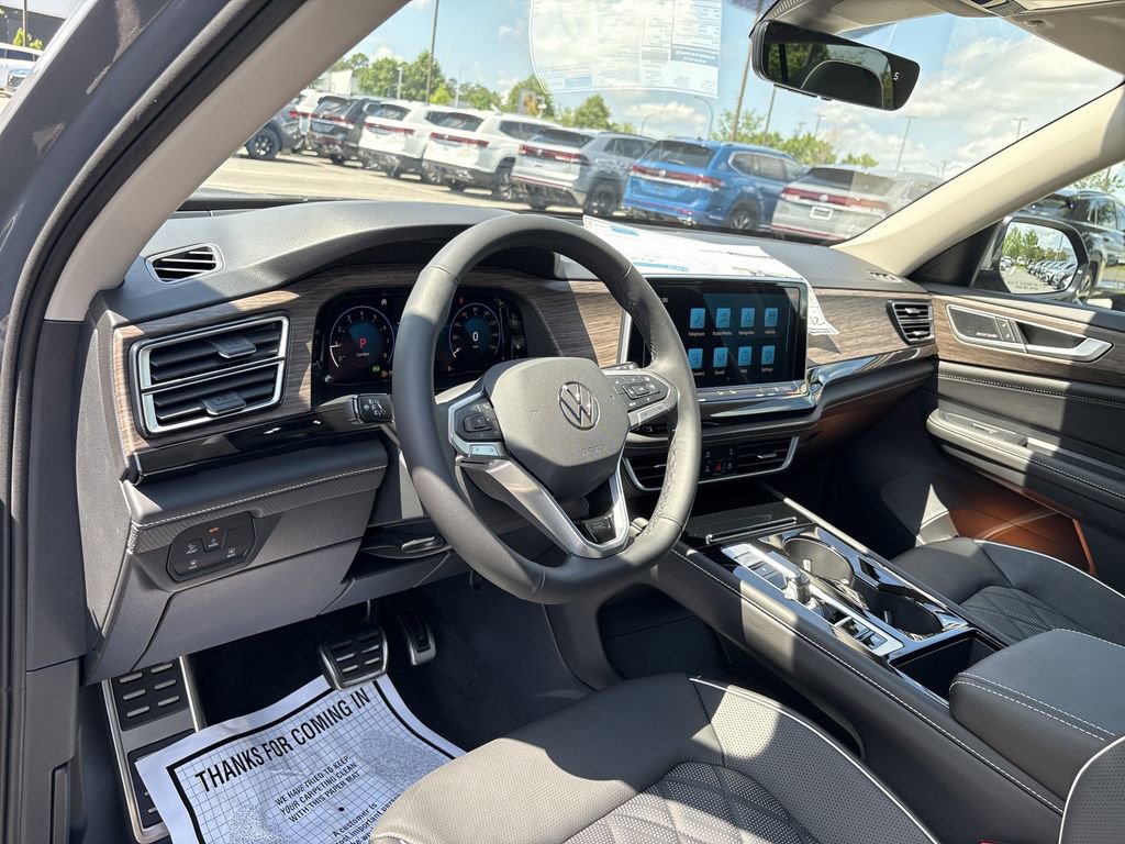 New 2025 Volkswagen Atlas SEL Premium R-Line image 10