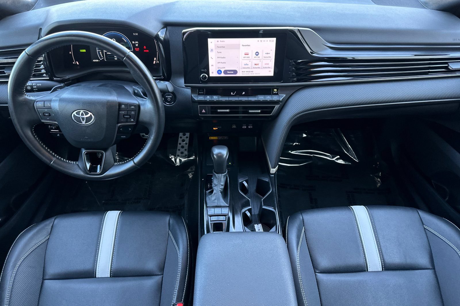 Certified 2025 Toyota Camry SE FWD image 10