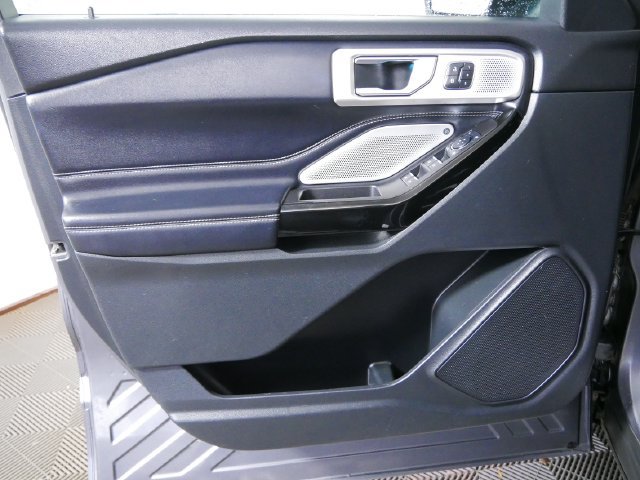Used 2021 Ford Explorer ST w/ Equipment Group 401A AWD/4WD image 18
