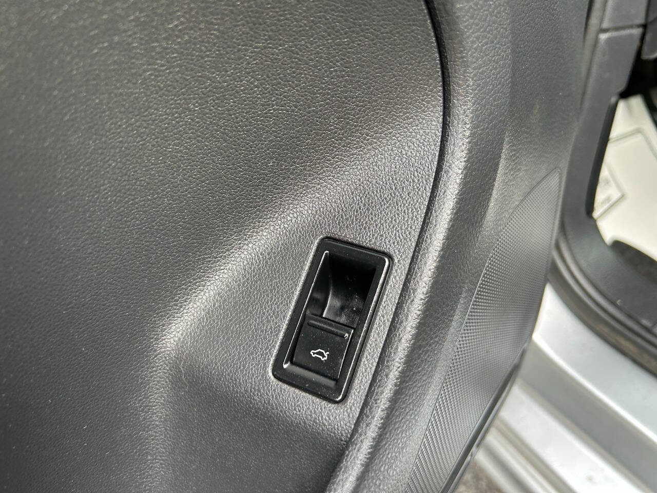 Used 2015 Volkswagen Jetta SE image 18