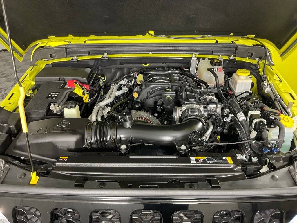 Used 2023 Jeep Gladiator Sport AWD/4WD image 9