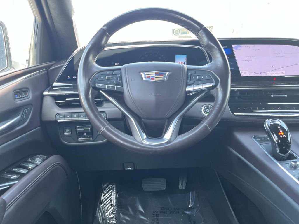 Used 2022 Cadillac Escalade Premium Luxury Platinum image 14