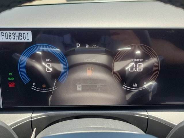 New 2026 Hyundai Santa Fe SE FWD image 9