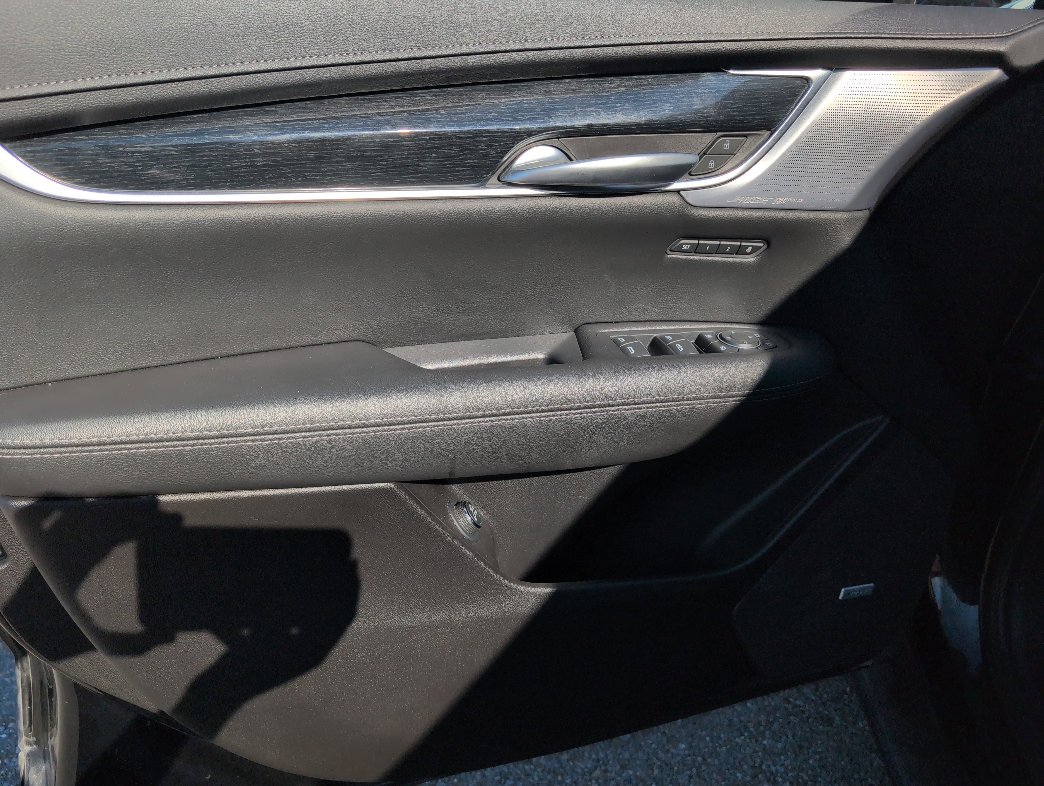 Certified 2025 Cadillac XT5 Premium Luxury image 11