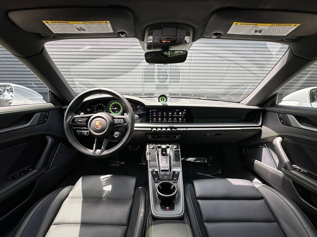 Certified 2024 Porsche 911 Carrera 4 AWD/4WD image 6