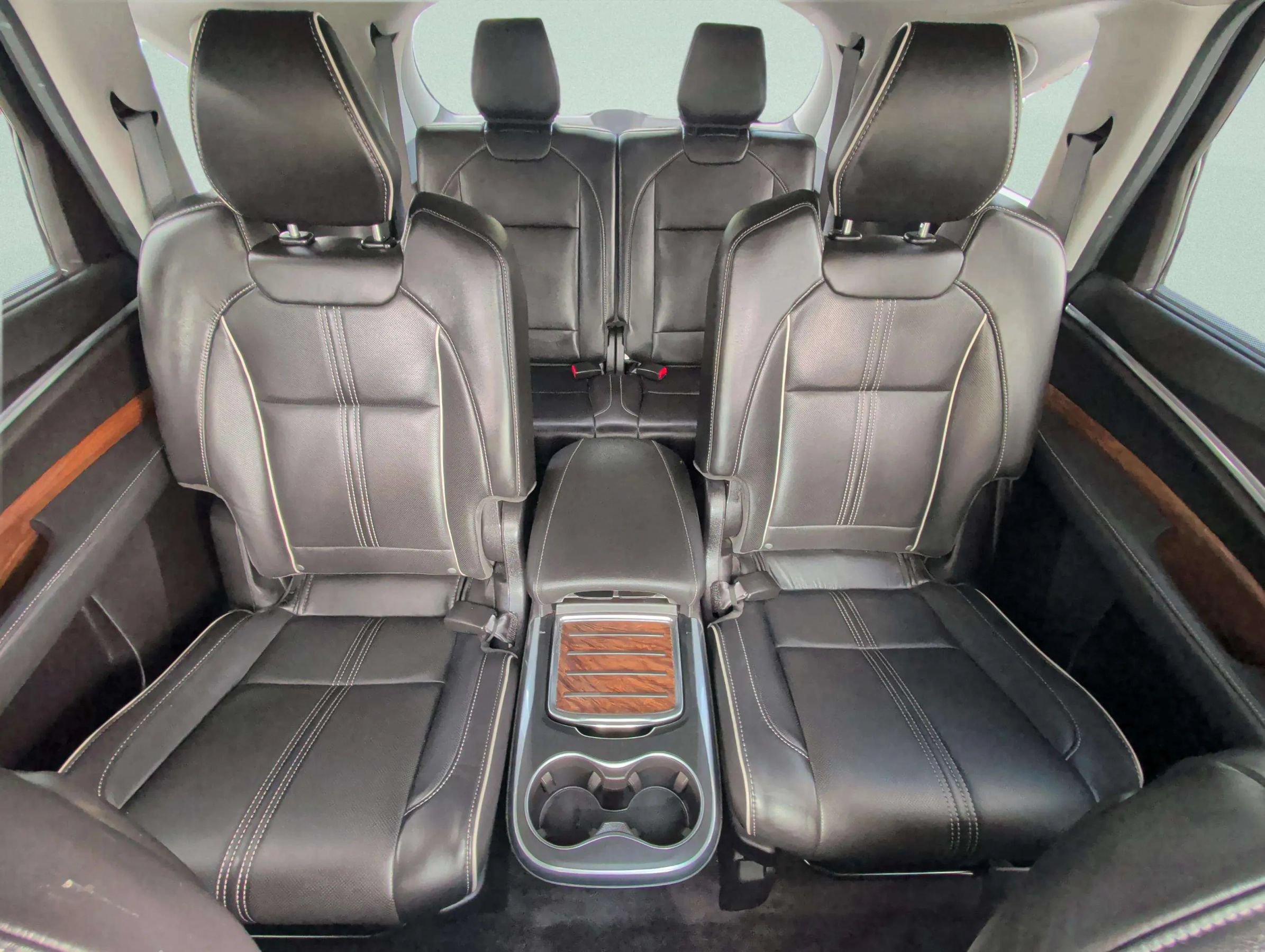 Used 2017 Acura MDX w/ Advance Package AWD/4WD image 33