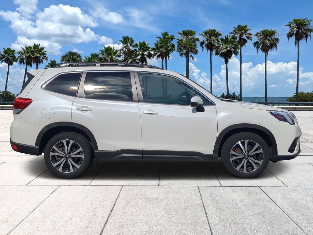 Certified 2023 Subaru Forester Limited AWD/4WD image 3