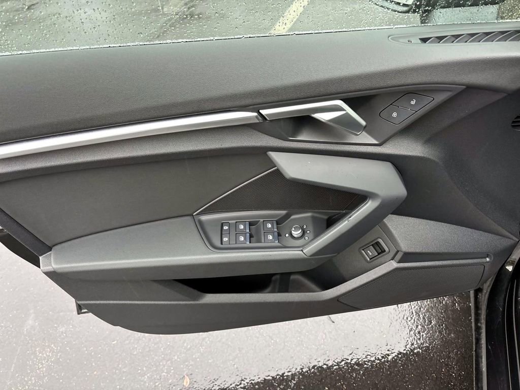 Used 2022 Audi A3 2.0T Premium image 11