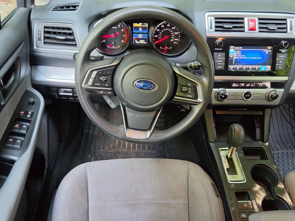 Used 2018 Subaru Outback 2.5i AWD/4WD image 9