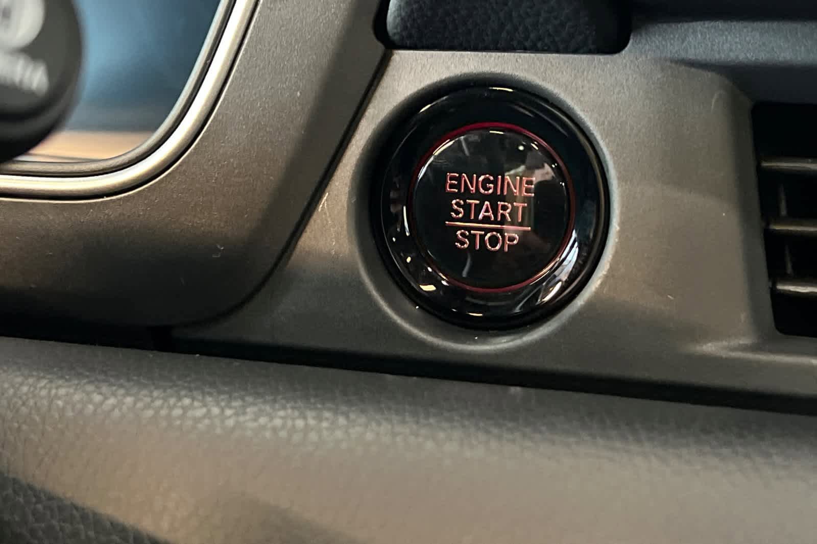 New 2026 Honda Pilot Black Edition image 25
