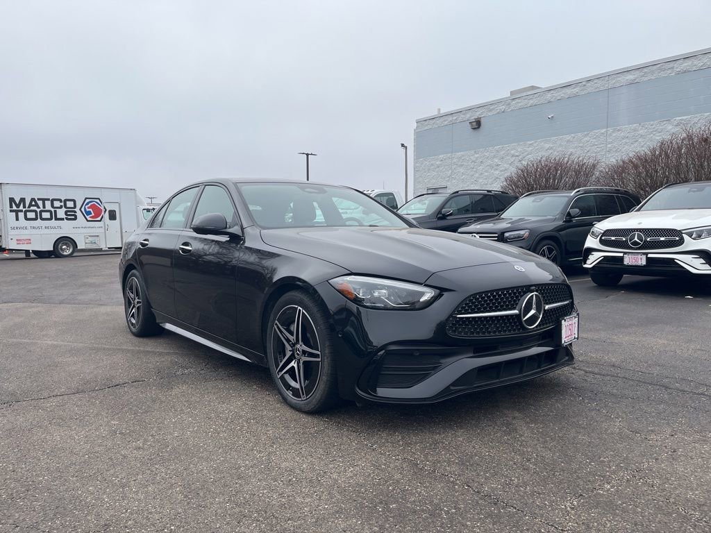 Used 2026 Mercedes-Benz C 300 4MATIC Sedan image 4