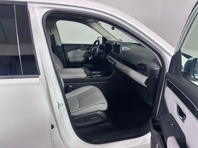 Used 2023 Honda Pilot Elite image 10